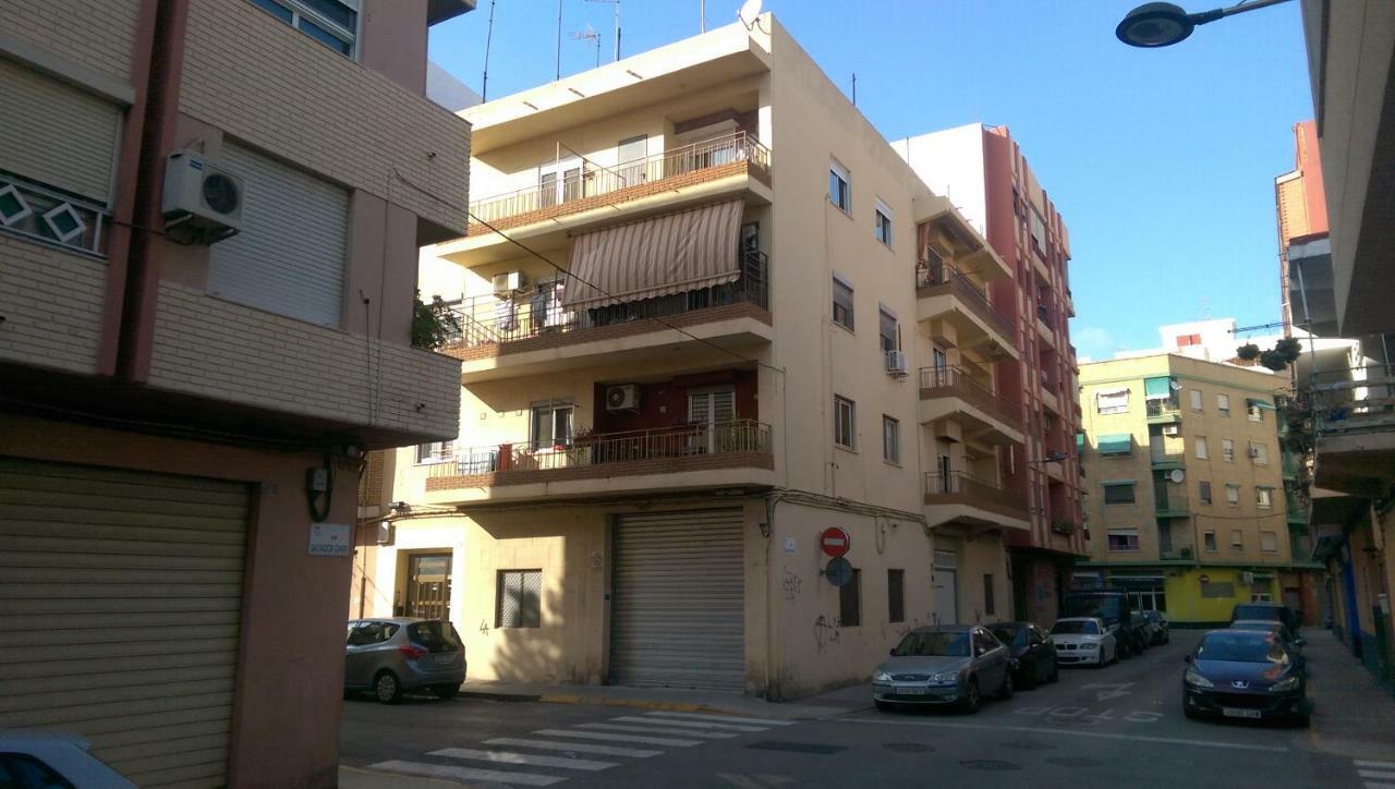 Apartamento San Antonio Apartment Sedavi Exterior foto